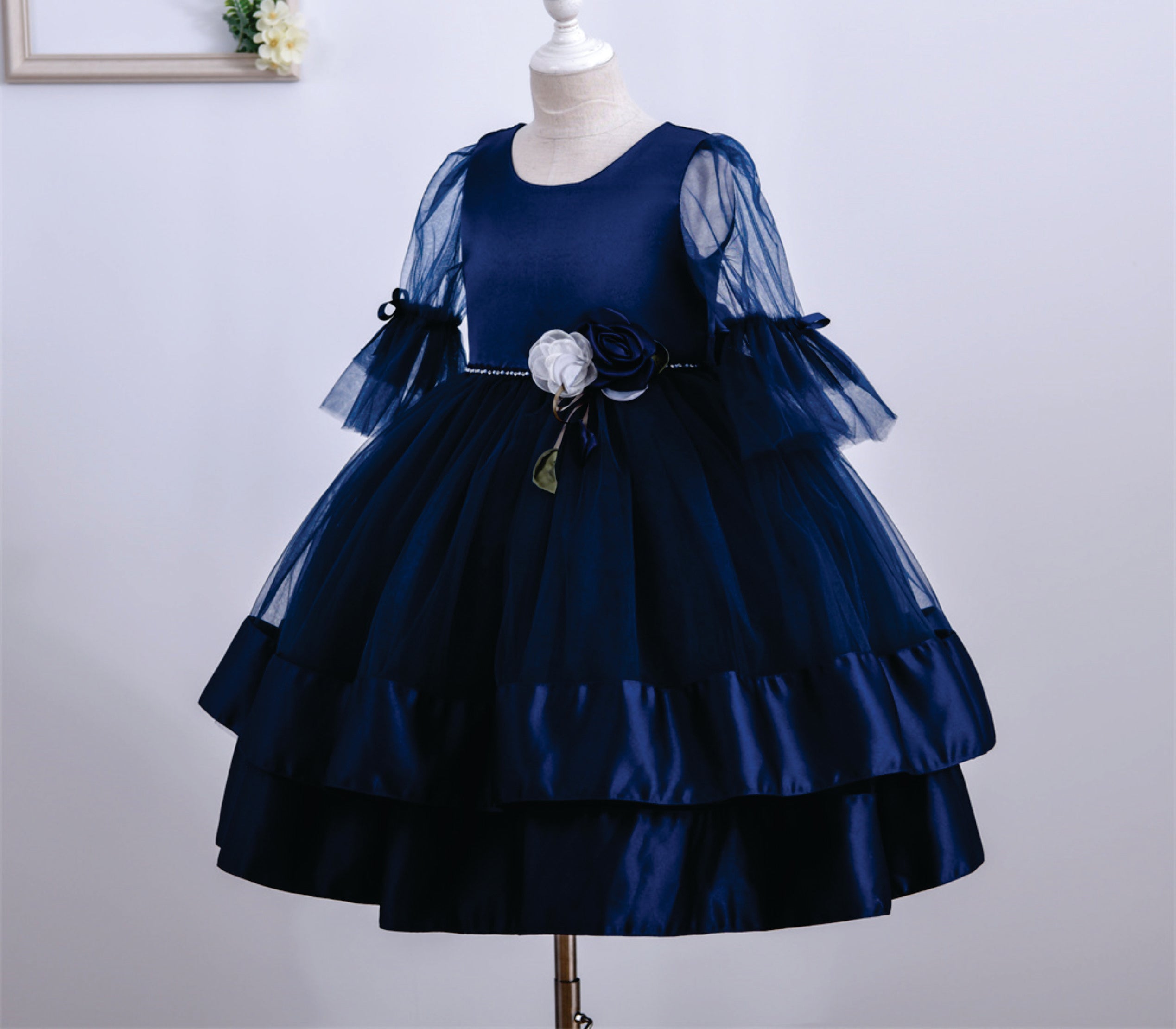 Kid Girls Decorative Fluted Sleeve Party Wear Dress