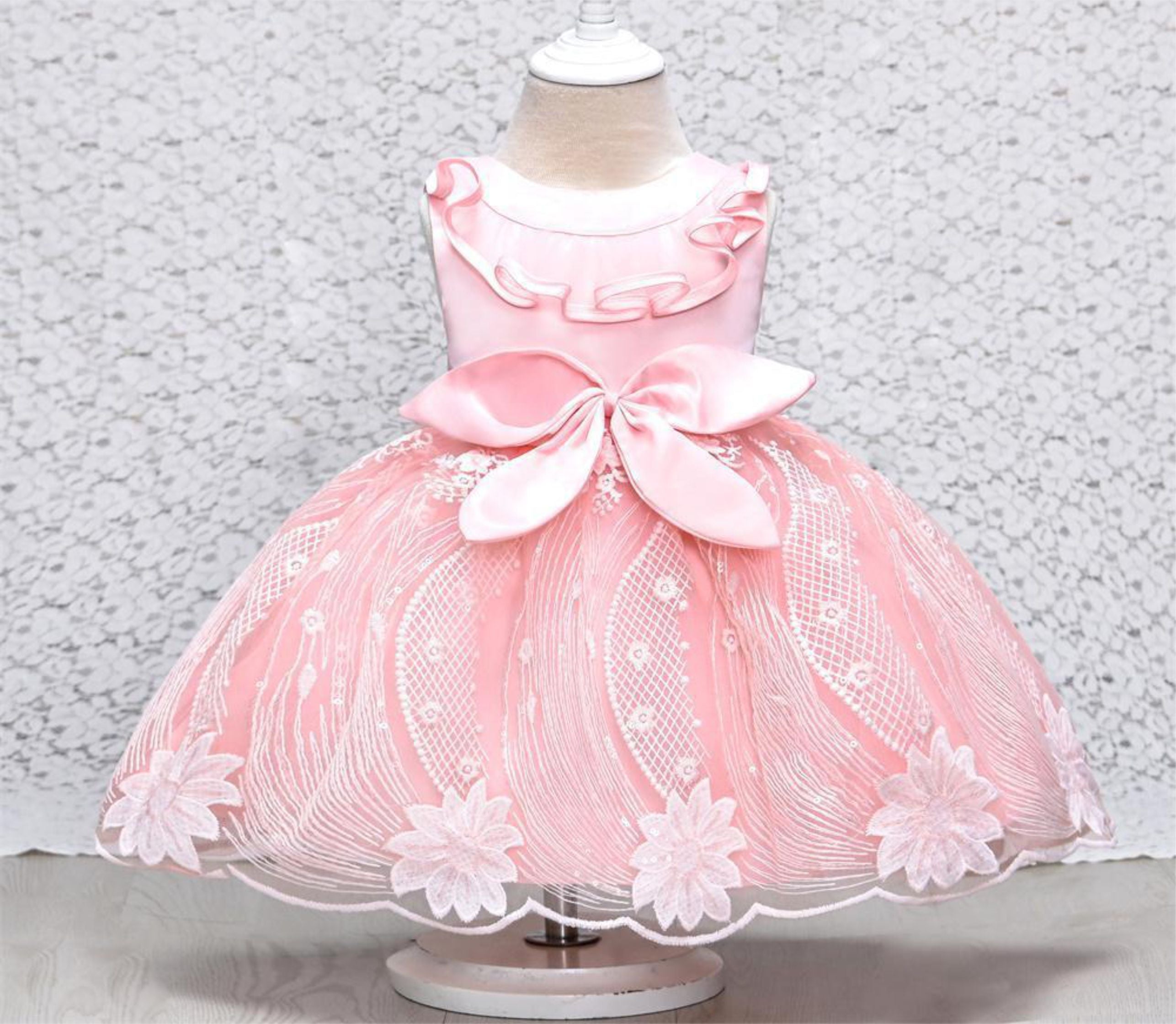 Wholesale New Cute dress child girl knee length mesh flower gown for girls  trailing baby girl birthday dresses for 3 years old From malibabacom